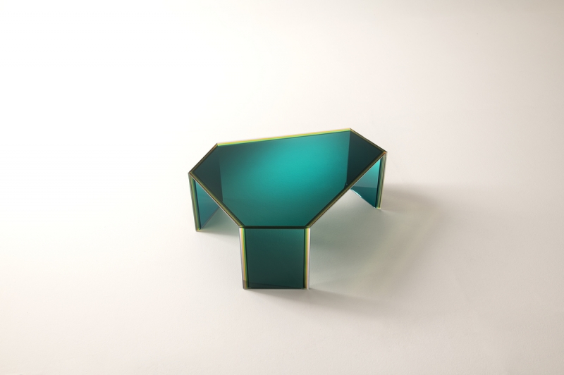 Glas Italia Bisel