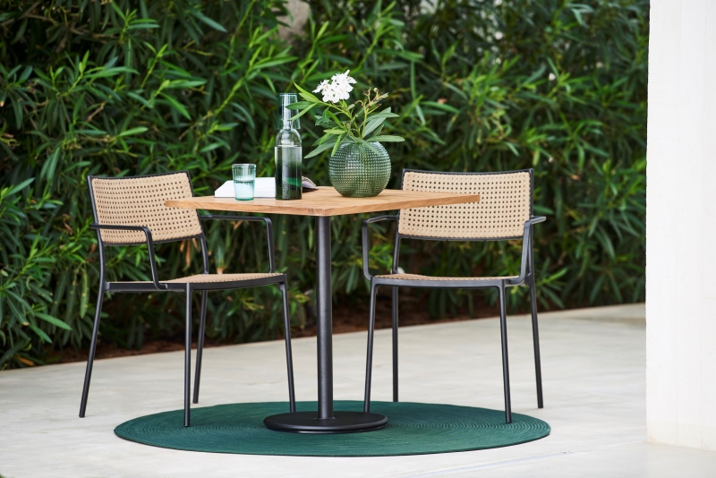 Cane-line Go Café Table