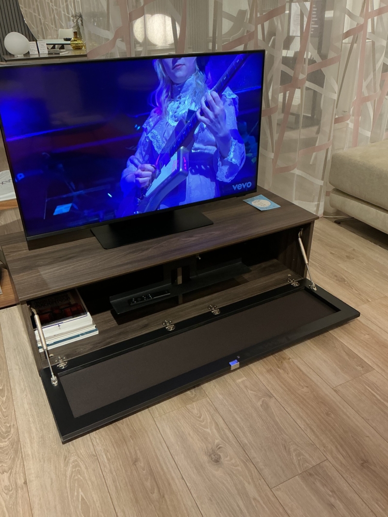 Spectral Spectral TV Unit