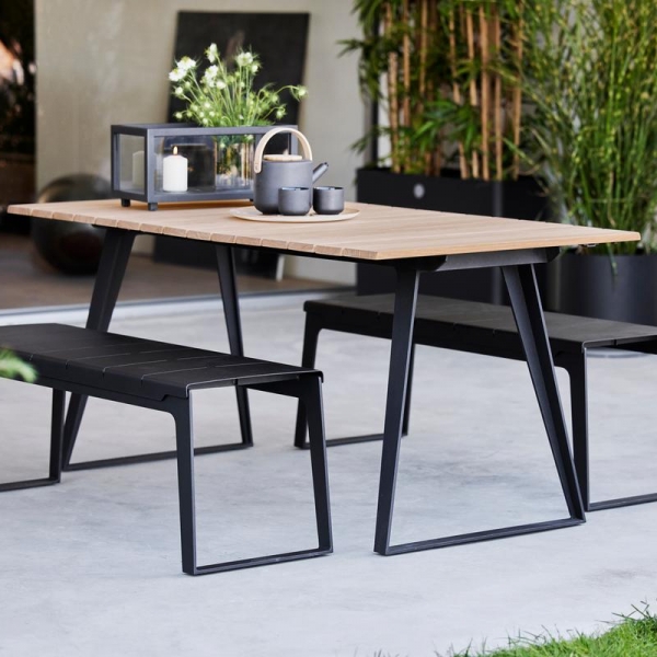 Cane-line Copenhagen Dining Table